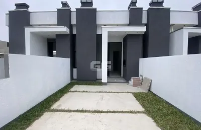 Casa alto padrão em construção de 3 dormitórios em tramandaí