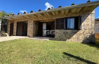 Cidreira/rs-casa em ótima localização, a poucos metros do supermercado asun!