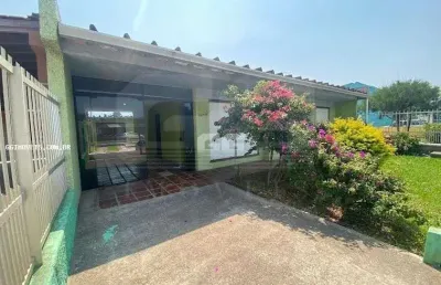 Cidreira/rs- casa com 3 dormitórios para venda no centro da cidade!