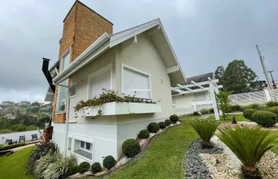 Casa com 4 quartos à venda na rua joao scur, 1182, vale das colinas, gramado por r$ 2.790.000