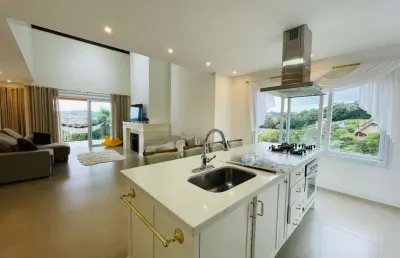 Casa com 3 quartos à venda na raimundo antonio bisol, 100, vale das colinas, gramado por r$ 2.300.000