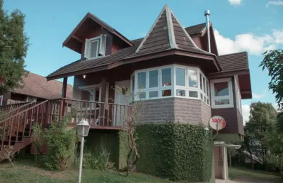 Casa com 2 quartos à venda na roma, 333, mato queimado, gramado por r$ 980.000