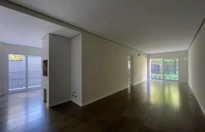 Apartamento com 2 quartos à venda na júlio de castilhos, 43, centro, canela por r$ 1.049.000