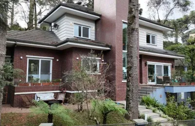 Casa com 4 quartos à venda na a. j. renner, 46, planalto, gramado por r$ 3.500.000