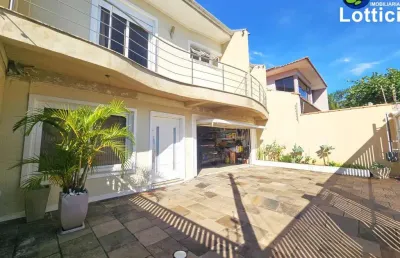 Casa com 4 quartos à venda no Mont Serrat, Canoas 