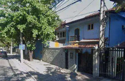 Casa  4 quartos, 3 suítes , piscina, são francisco, niterói.