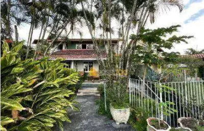 Casa com 6 dormitórios à venda, 299 m² - sape - niterói/rj