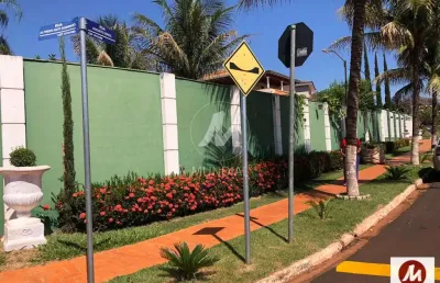 Casa (sobrado em condominio) 4 dormitórios/suite, cozinha planejada, elevador, em condomínio fechado