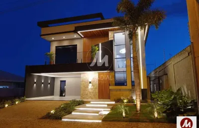 Casa (sobrado em condominio) 3 dormitórios/suite, cozinha planejada, portaria 24hs, lazer, espaço gourmet, salão de festa, salão de jogos, em condomínio fechado