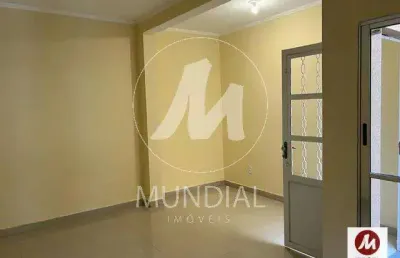 Casa (térrea na rua) 3 dormitórios, cozinha planejada