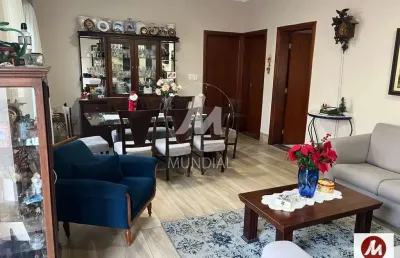 Casa (térrea na rua) 4 dormitórios/suite, cozinha planejada