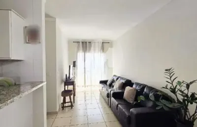 Apartamento (tipo - padrao) 2 dormitórios/suite, cozinha planejada, em condomínio fechado