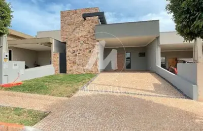 Casa (térrea em condominio) 3 dormitórios/suite, cozinha planejada, portaria 24hs, lazer, espaço gourmet, salão de festa, em condomínio fechado
