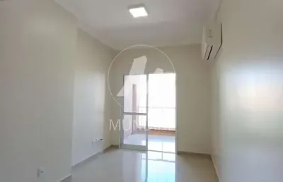 Apartamento (tipo - padrao) 2 dormitórios/suite, cozinha planejada, portaria 24 horas, lazer, elevador, em condomínio fechado