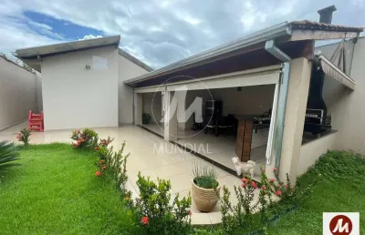 Casa (térrea na rua) 2 dormitórios, cozinha planejada