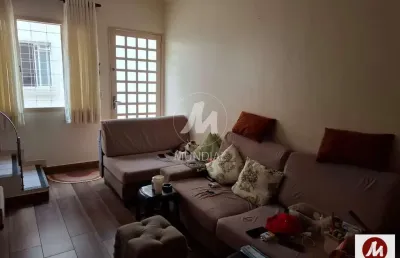 Casa (sobrado em condominio) 2 dormitórios, cozinha planejada, em condomínio fechado