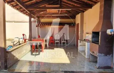 Casa (térrea na rua) 3 dormitórios/suite, cozinha planejada