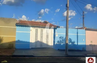 Casa (térrea na rua) 2 dormitórios, cozinha planejada