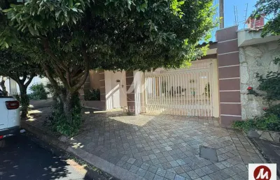 Casa (térrea na rua) 3 dormitórios/suite, cozinha planejada