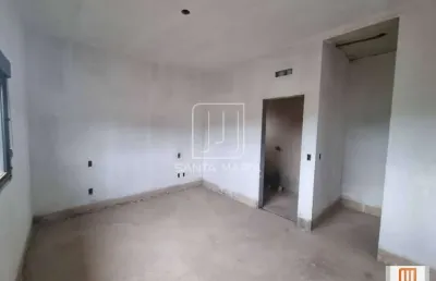 Casa (sobrado em condominio) 3 dormitórios/suite, portaria 24hs, lazer, salão de festa, em condomínio fechado