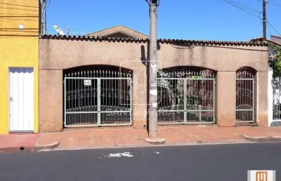 Casa (térrea na rua) 3 dormitórios, cozinha planejada
