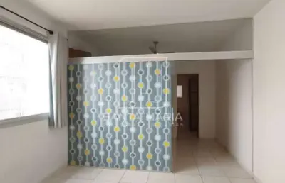 Apartamento (kitnete) 1 dormitórios, cozinha planejada, portaria 24 horas, elevador, em condomínio fechado