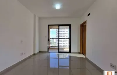 Apartamento (kitnete) 1 dormitórios, cozinha planejada, portaria 24hs, elevador, em condomínio fechado