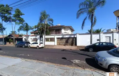 Casa (sobrado na  rua) 4 dormitórios/suite, cozinha planejada