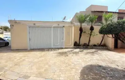 Casa (térrea na rua) 3 dormitórios/suite, cozinha planejada