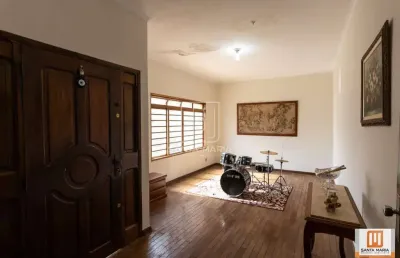 Casa (térrea na rua) 3 dormitórios/suite, cozinha planejada