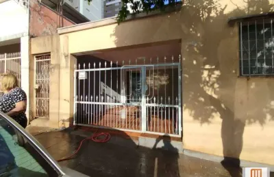 Casa (térrea na rua) 2 dormitórios/suite, cozinha planejada