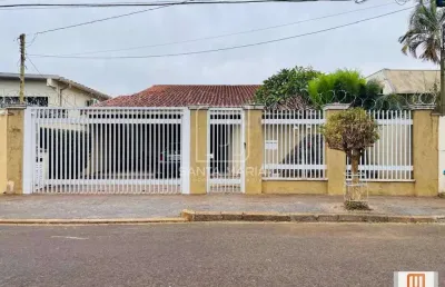 Casa (térrea na rua) 3 dormitórios/suite, cozinha planejada