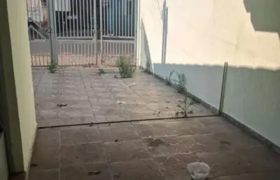 Casa comercial à venda no Centro, Poá 