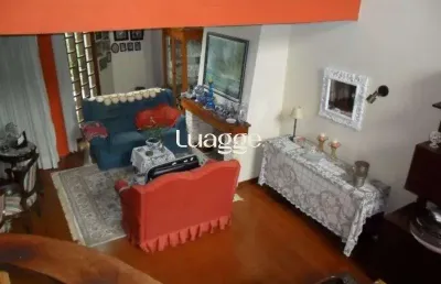 Casa para venda - 290m², 3 dormitórios, sendo 1 suites, 3 vagas - nonoai
