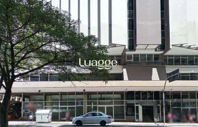 Ponto comercial para alugar na Avenida Borges de Medeiros, 745, Centro Histórico, Porto Alegre