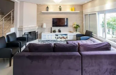 Casa para venda - 147.3m², 3 dormitórios, sendo 1 suites, 3 vagas - guarujá