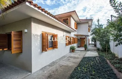 Casa para venda - 420m², 4 dormitórios, sendo 3 suites, 5 vagas - tristeza