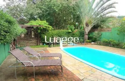 Casa para venda - 179m², 3 dormitórios, sendo 1 suites, 5 vagas - hípica