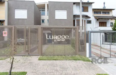 Casa com 3 quartos à venda na Rua Claudio da Silva Pinto, 419, Espírito Santo, Porto Alegre