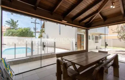 Casa com 4 quartos à venda na Rua Guatambu, 405, Hípica, Porto Alegre