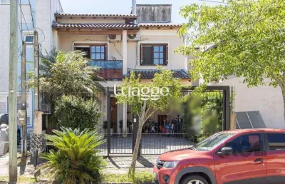 Sobrado no jardins do prado, com 3 dormitórios, sendo 1 suíte com sacada, sala 02 ambientes,