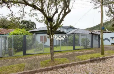 Casa com 3 quartos à venda na Rua Júlio Dias de Souza, 176, Aberta dos Morros, Porto Alegre