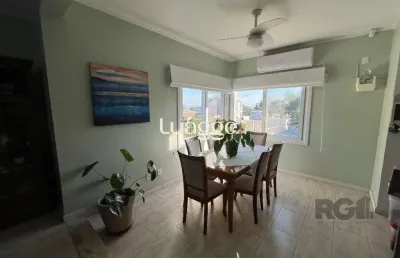 Sobrado com vista para o rio, 3 quartos, suite, pátio - guarujá