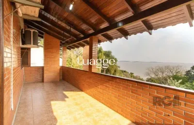 Casa para venda - 220m², 3 dormitórios, sendo 2 suites, 5 vagas - espirito santo