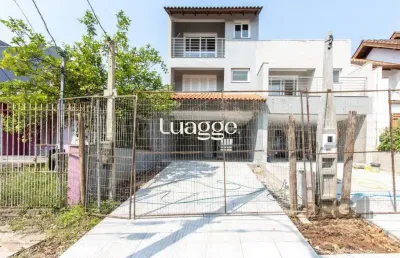 Casa com 3 quartos à venda na Rua Ari Peixoto Martins, 201, Espírito Santo, Porto Alegre