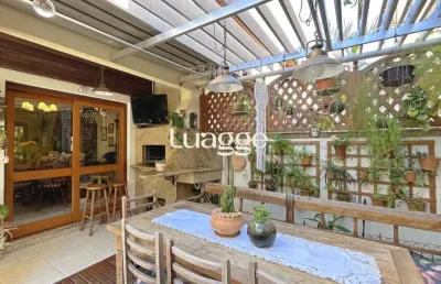 Casa em condomínio fechado com 3 quartos à venda na Avenida Eduardo Prado, 2042, Cavalhada, Porto Alegre
