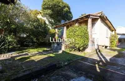 Casa de alvenaria com 104,37m² 3 dormitórios sendo 1 suíte, 2 vagas cobertas