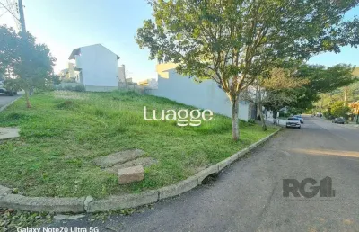 Excelente terreno de esquina de frete com área total de 210,25m2 ideal para duas construções.