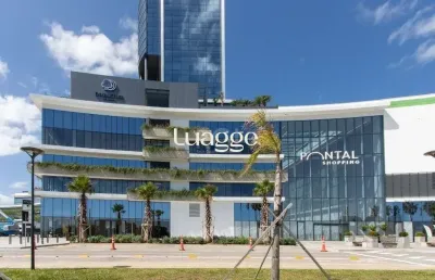 Sala comercial para alugar na Avenida Padre Cacique, 2981, Praia de Belas, Porto Alegre