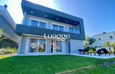 Casa em condomínio fechado com 5 quartos à venda na Rua Rio Jacuí, 1401, Atlântida, Xangri-Lá